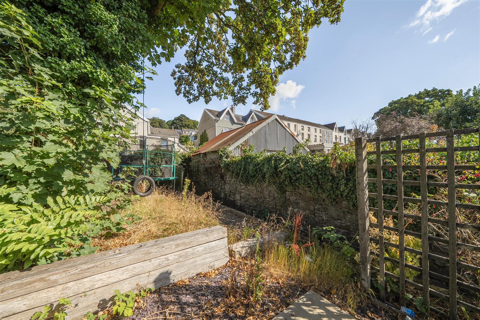 Montpelier Terrace, Mount Pleasant, Swansea, SA1 6JW